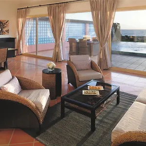 Resort Al Nawras Island
